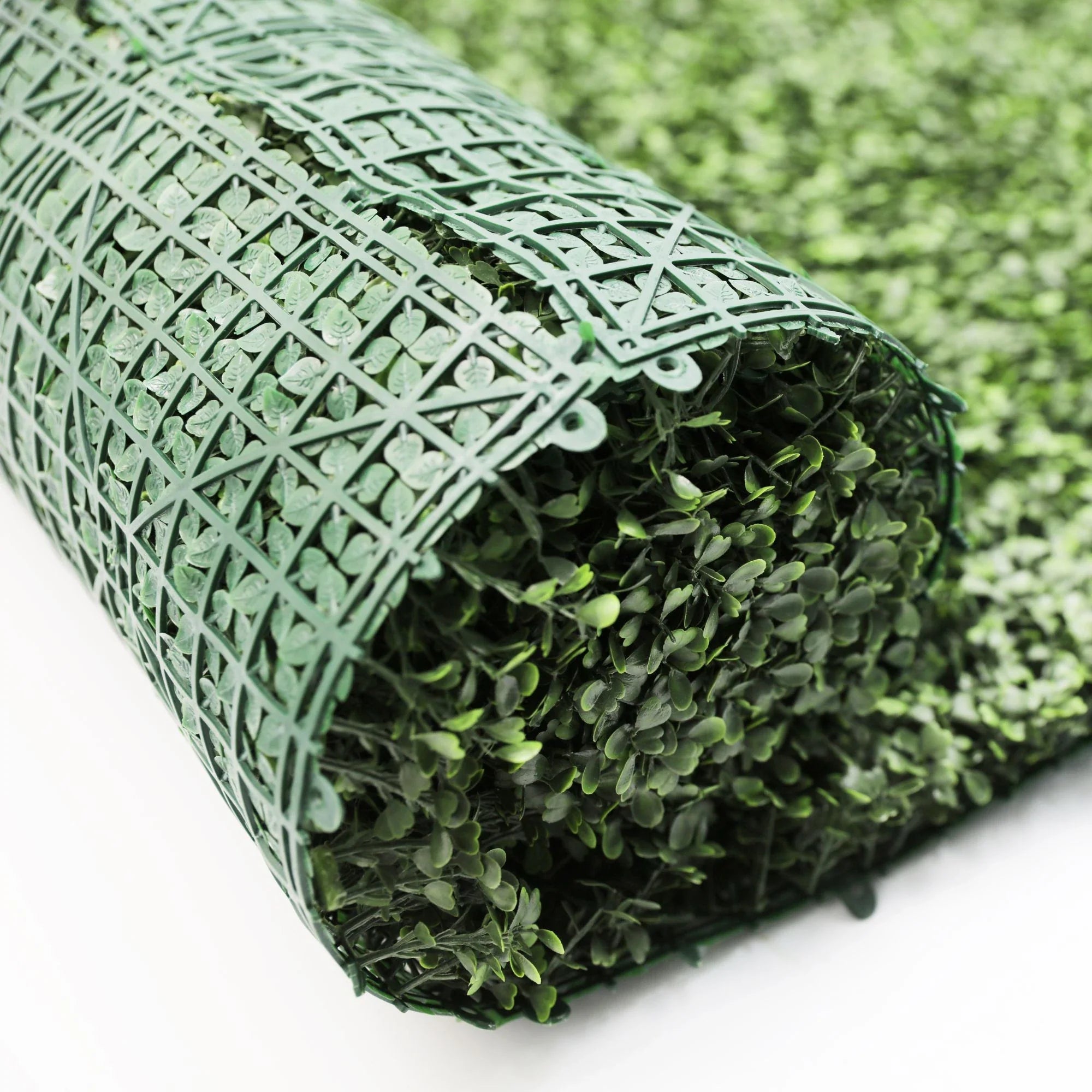 Premium UV Boxwood Roll – 10ft x 3.3ft (Covers 33 sq. ft.) Commercial Grade UV Resistant